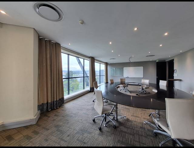 98M² OFFICE TO LET IN SUNNINGHILL